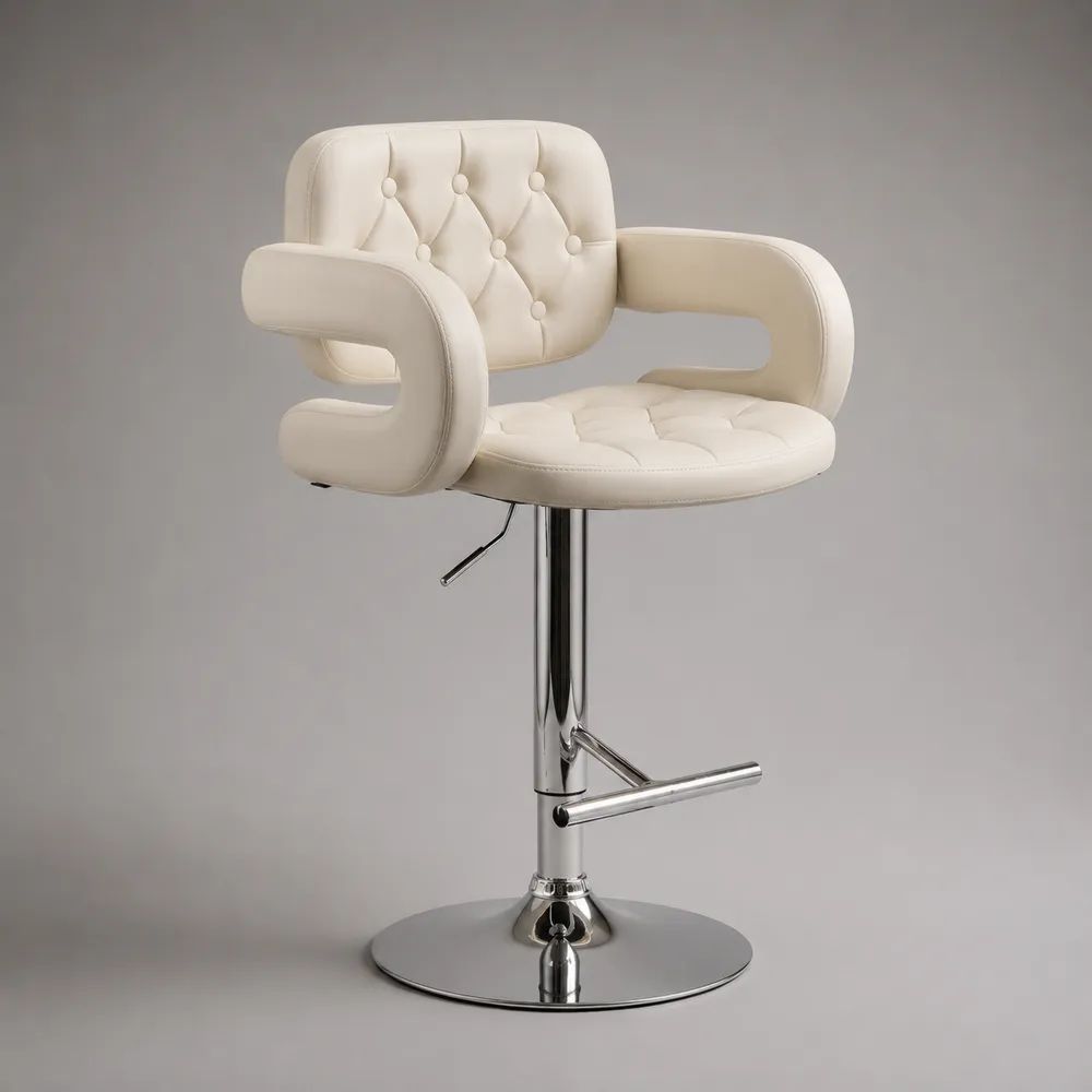 Sgabello da bar girevole e regolabile in similpelle crema con braccioli e base in acciaio cromato, 58 x 53 x 88-108 cm